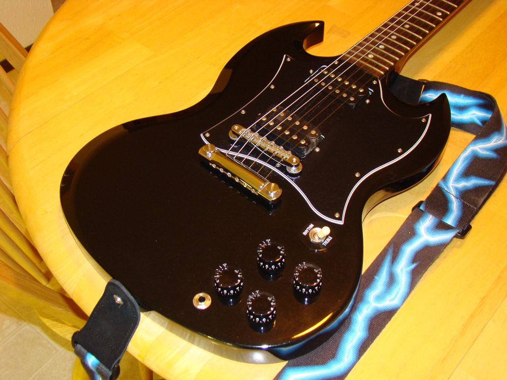 Gibson-SG_001.jpg