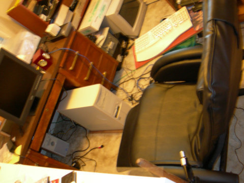 Chair computer station