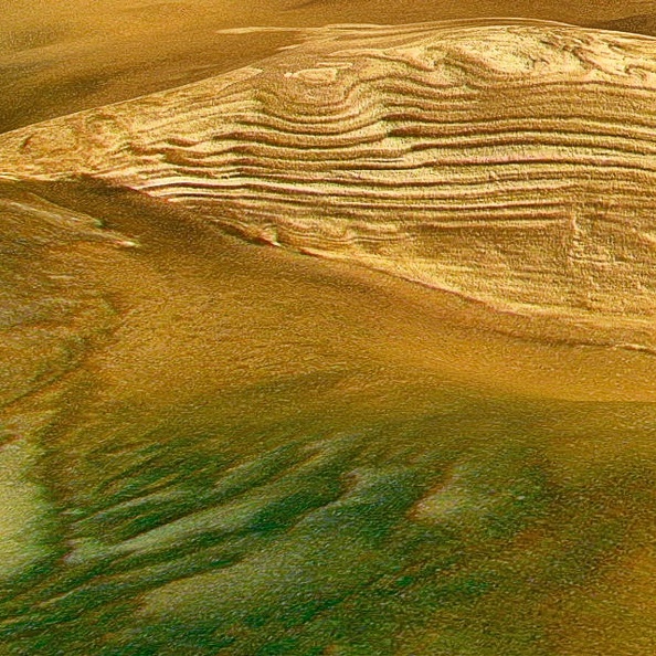 JuventaeChasma-organic