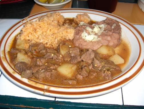 Chile verde with rice and beans