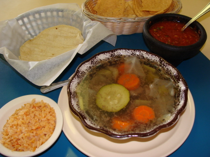 Caldo de res