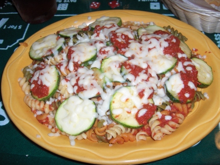 Tortiglioni with zucchini