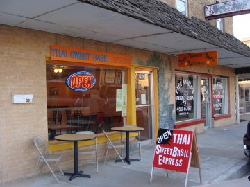 Thai Sweet Basil Express in downtown Bethany just off old U.S. 66